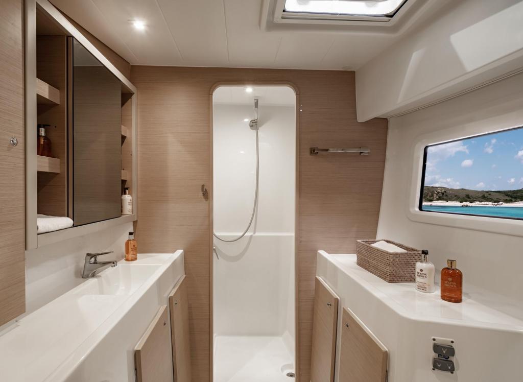 Lagoon 42 Millennium