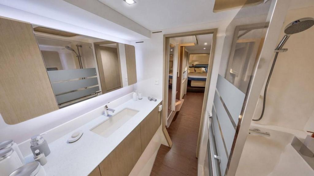 Fountaine Pajot New 41