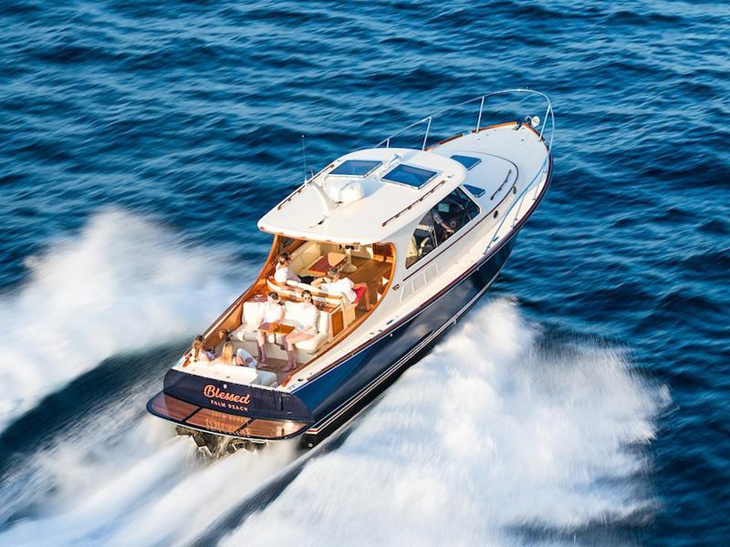 Hinckley Picnic Boat 40