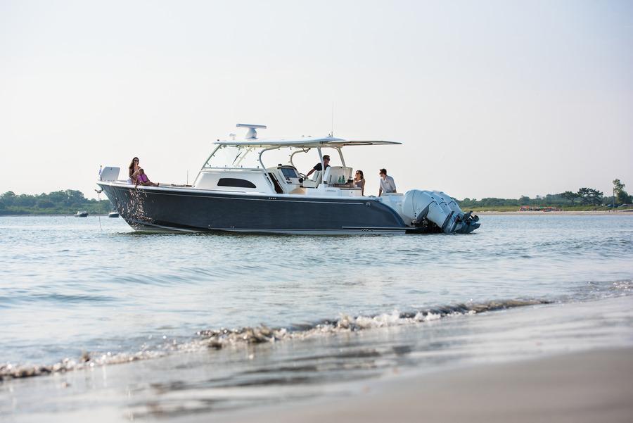 Hinckley Sport Boat 40C