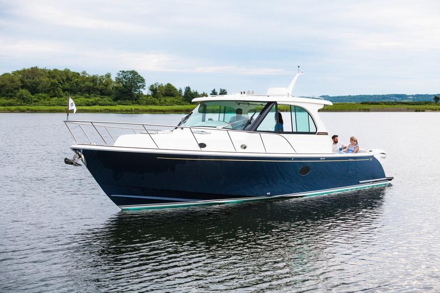 Hinckley Sport Boat 40X