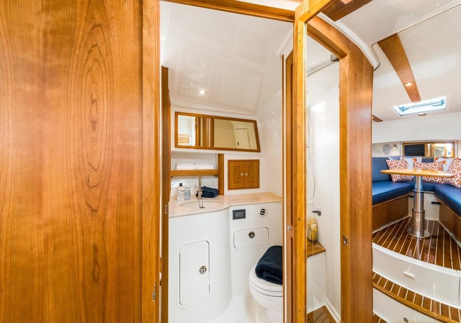 Hinckley Sport Boat 40X