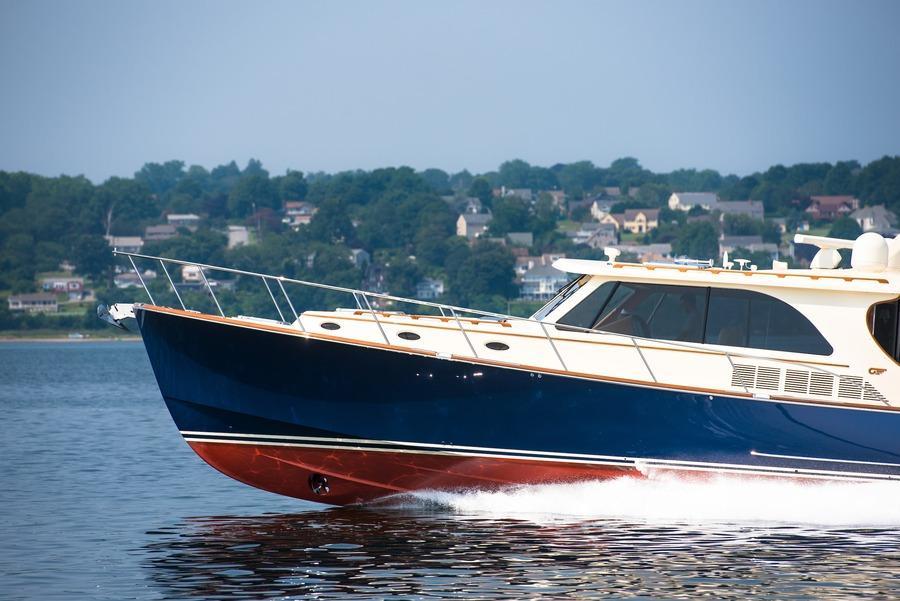 Hinckley Talaria 48 MK II