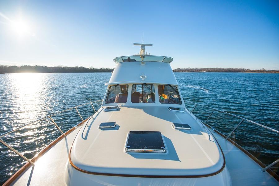 Hinckley Talaria 48 MK II