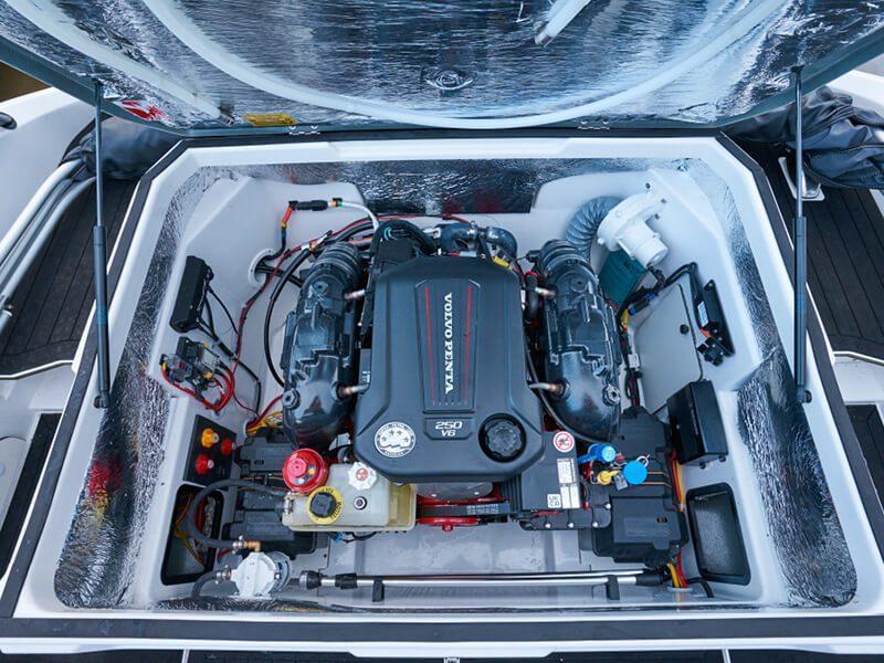 Ryds 735 VI Inboard