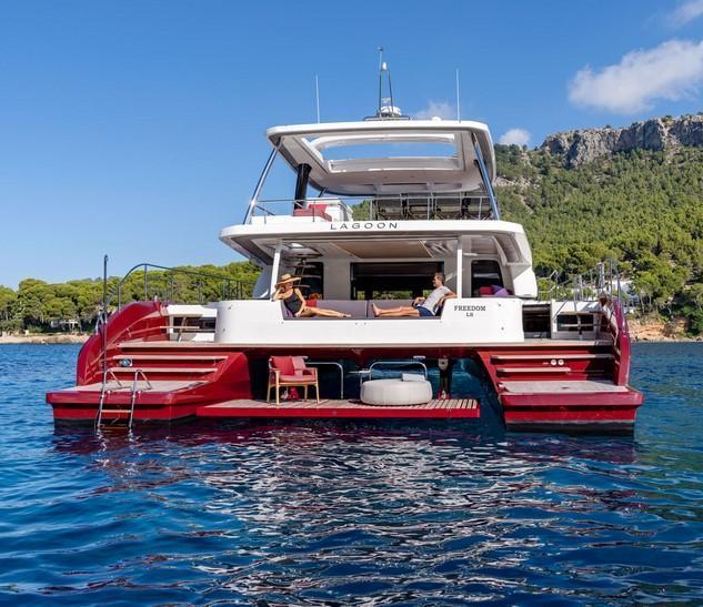 Lagoon Sixty 7
