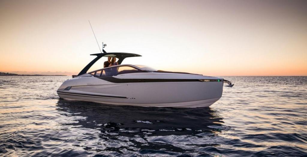 Fairline 33