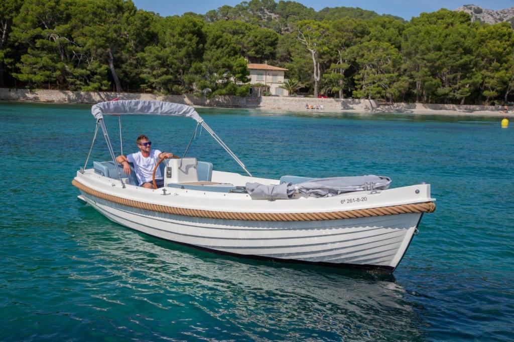 Interboat 19