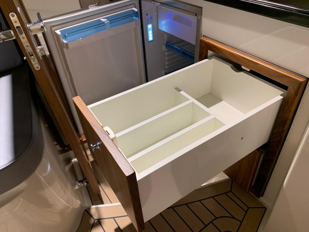 Interboat Intender 950 Cabin