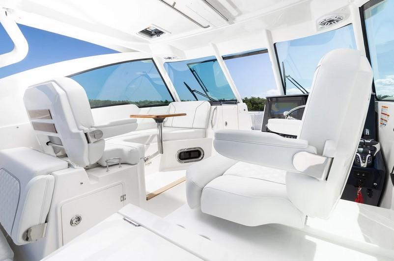 Pursuit Dual Console DC 326