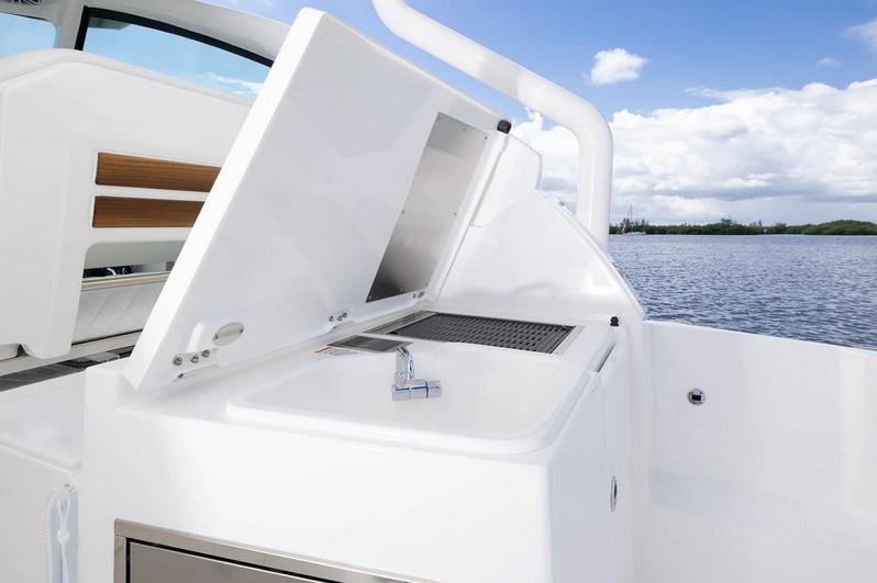 Pursuit Dual Console DC 326
