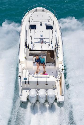 Pursuit Offshore OS 445