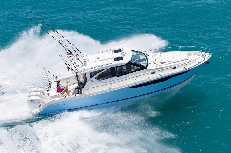 Pursuit Offshore OS 445