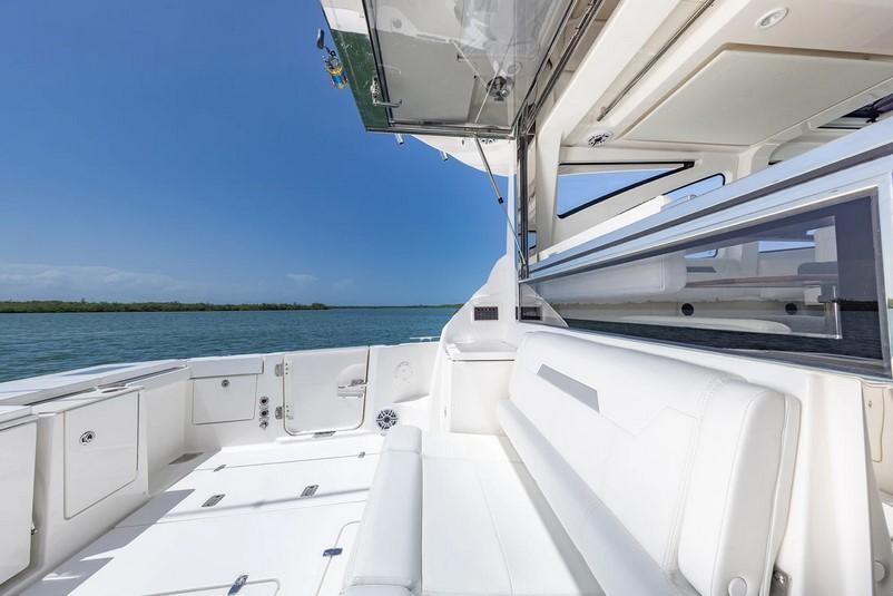Pursuit Offshore OS 445