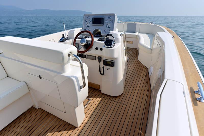 Colombo 32 Super Indios Tender