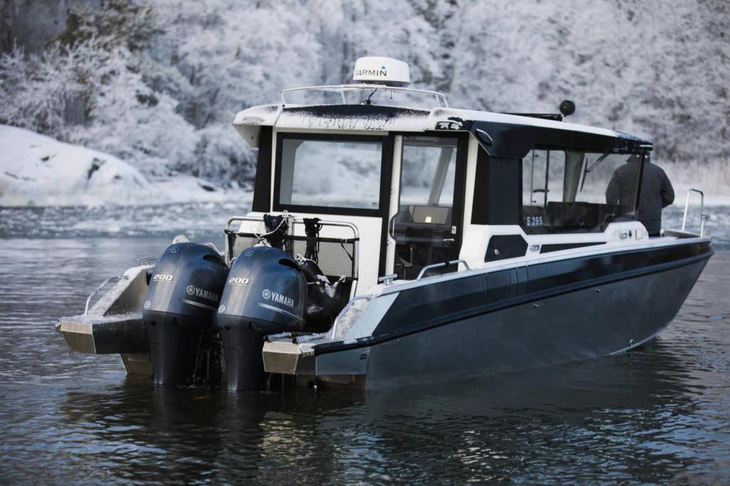 Buster Phantom Cabin