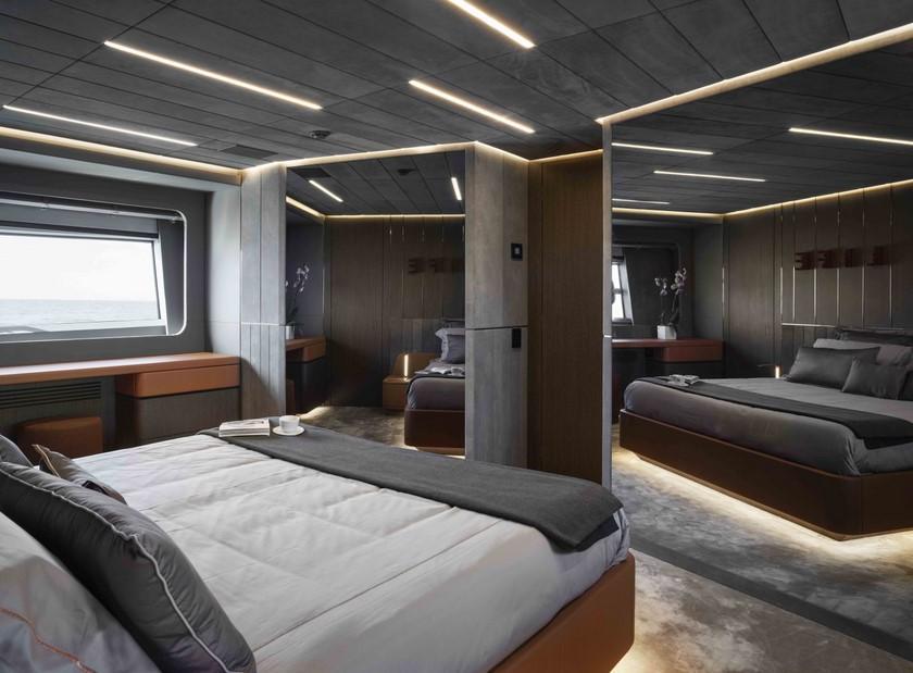 AB Yachts AB 100