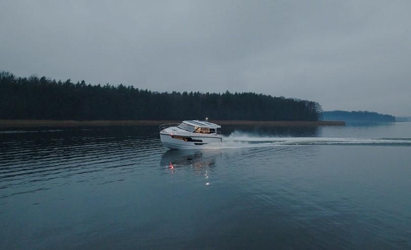 Aquador 400 Hard Top