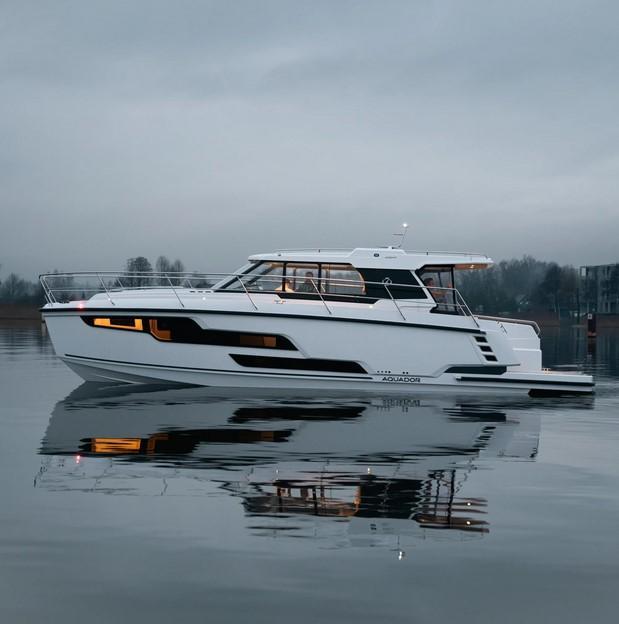 Aquador 400 Hard Top