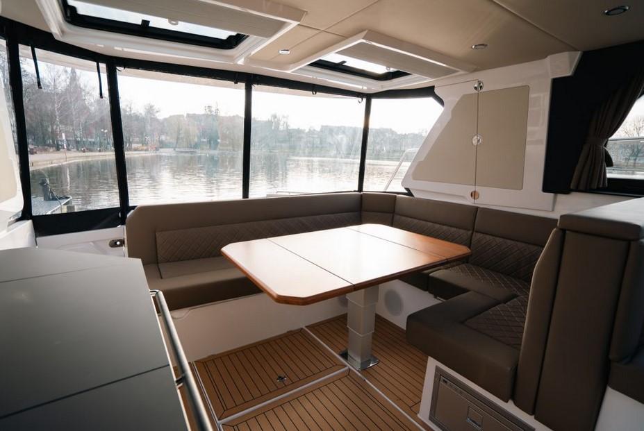 Aquador 400 Hard Top