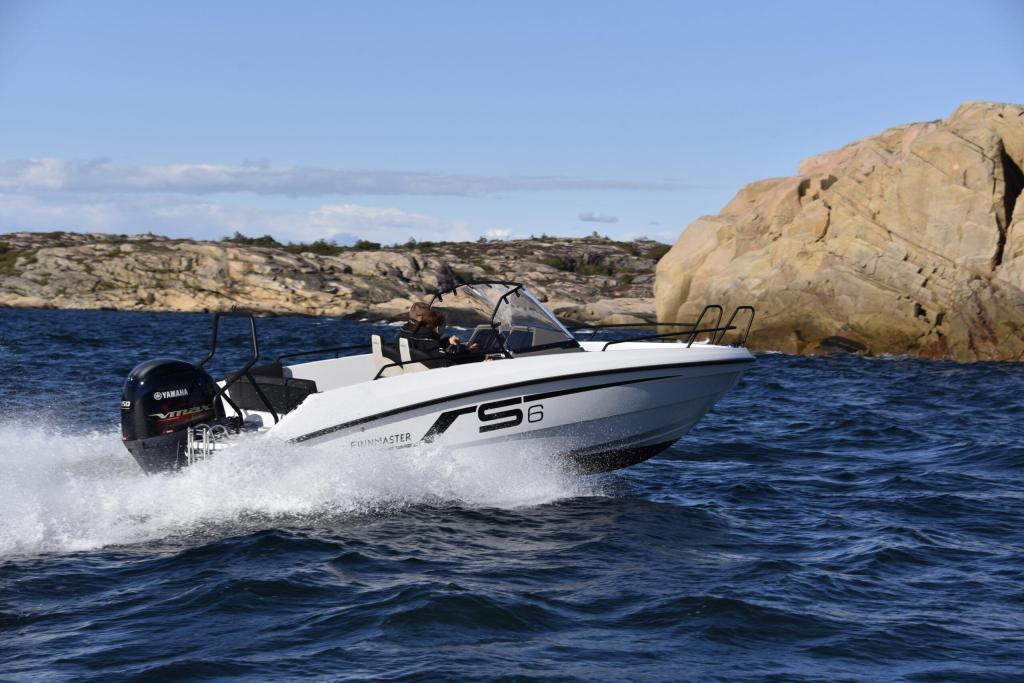 Finnmaster Console S6