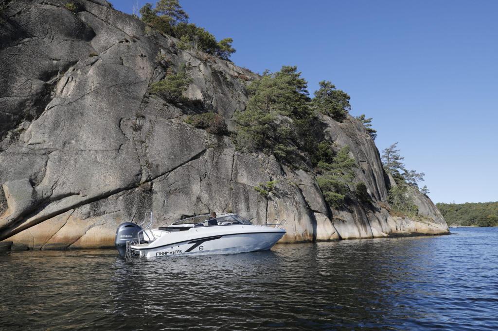 Finnmaster T6 Day Cruiser