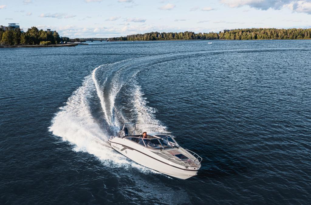 Finnmaster T6 Day Cruiser