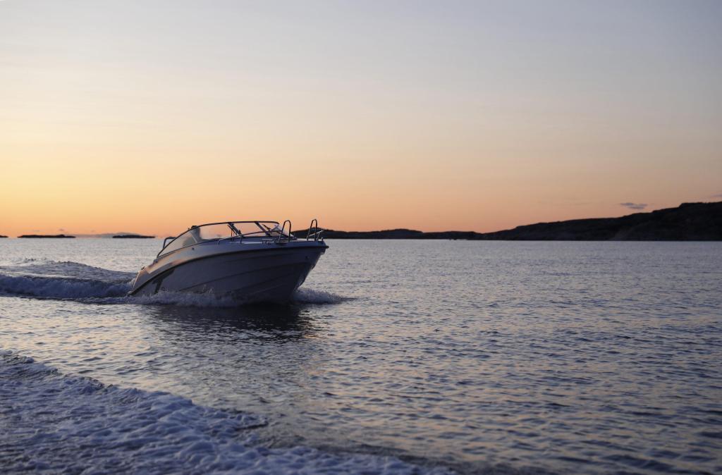 Finnmaster T6 Day Cruiser