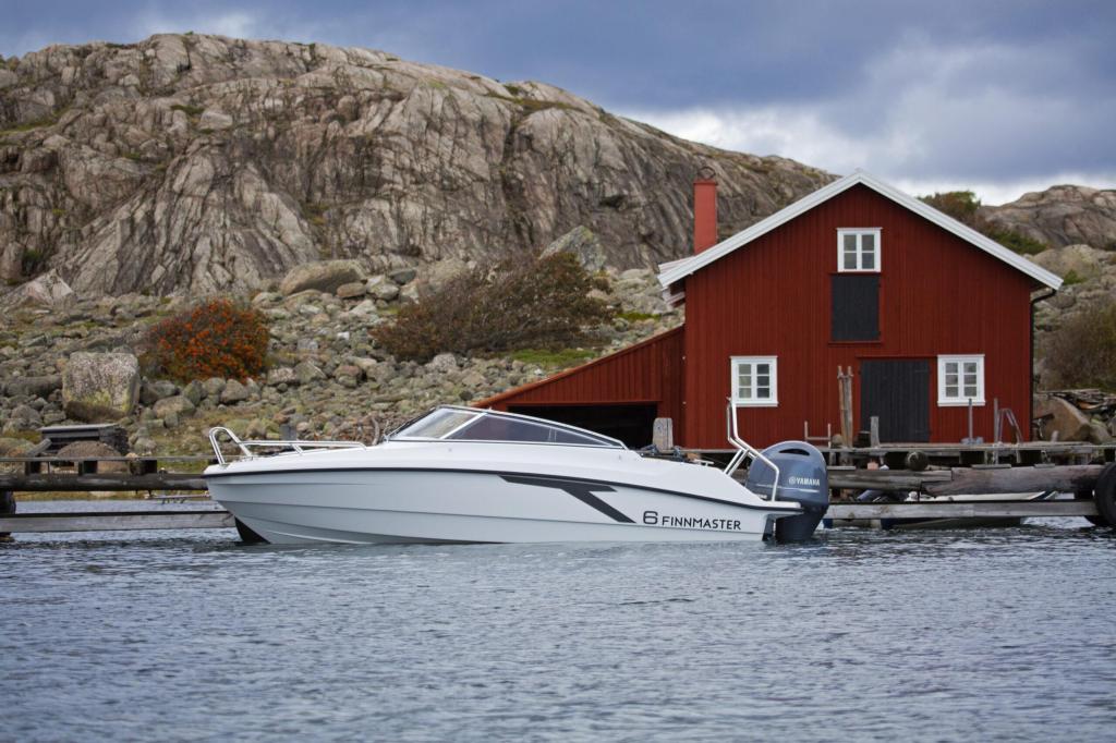Finnmaster T6 Day Cruiser