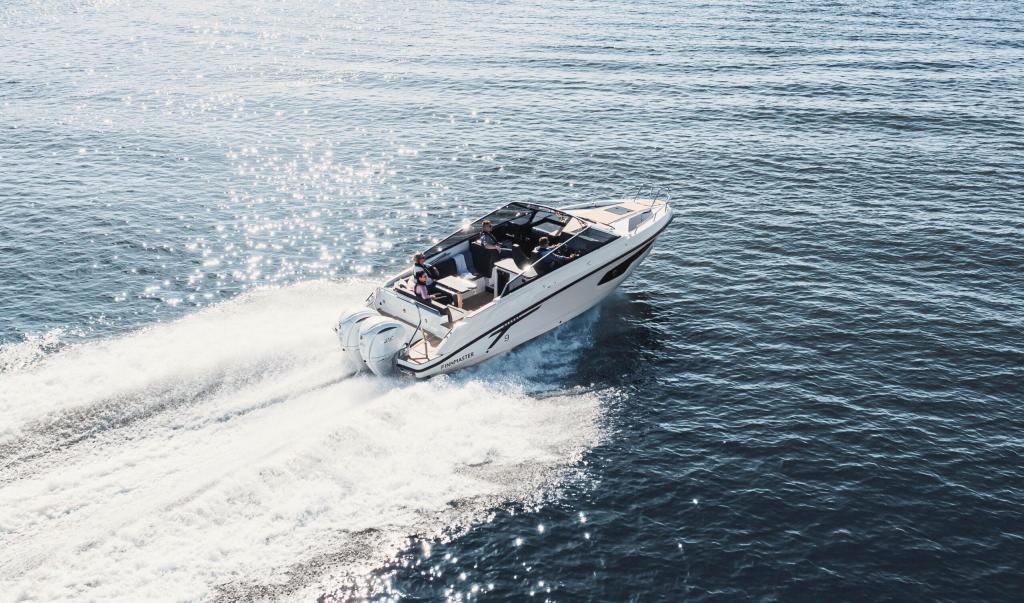Finnmaster T9 Day Cruiser