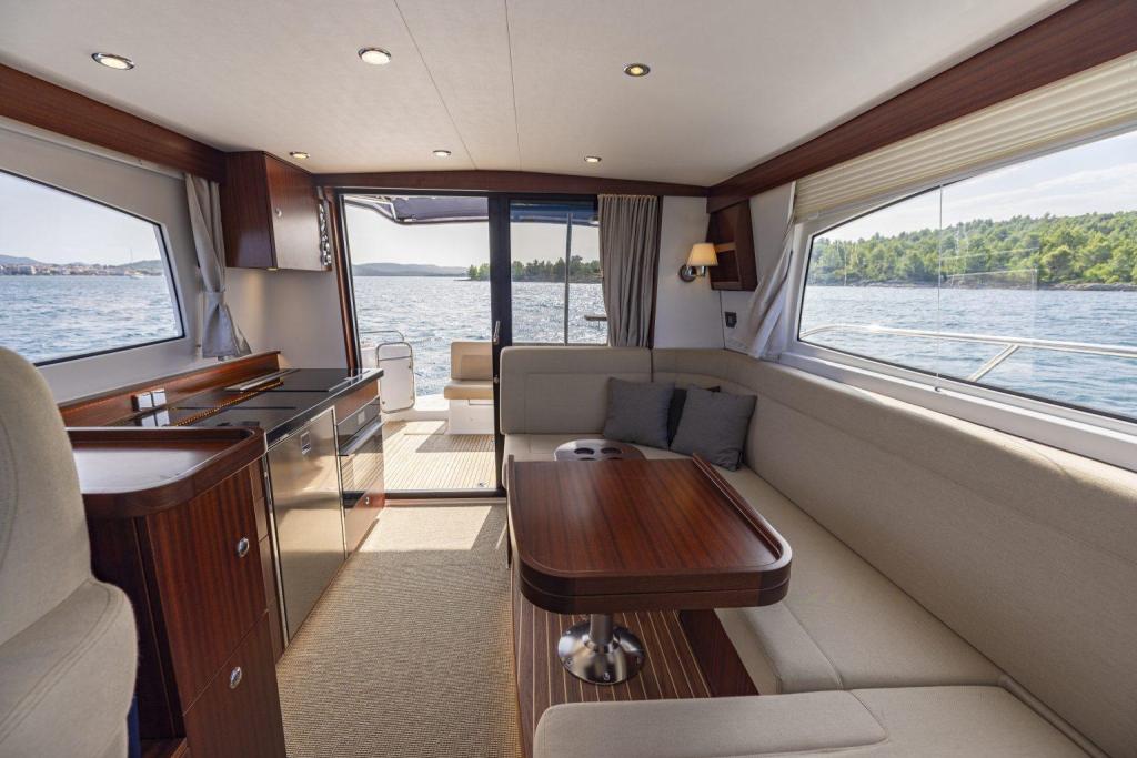 Nimbus 405 Flybridge