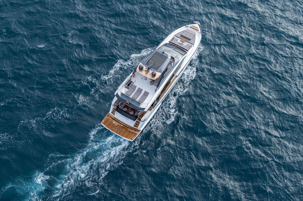Astondoa AS8