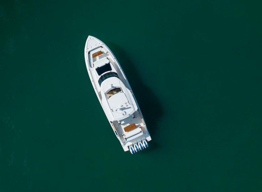 Tiara 56 LS