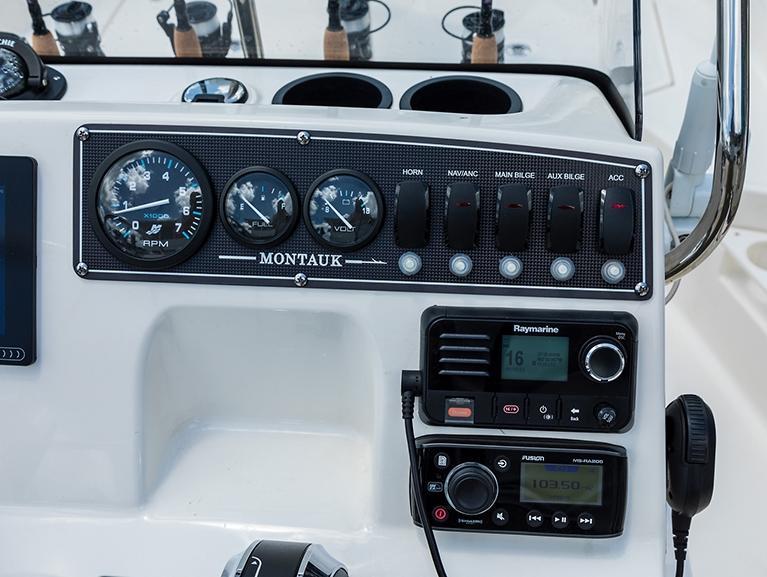 Boston Whaler 170 Montauk