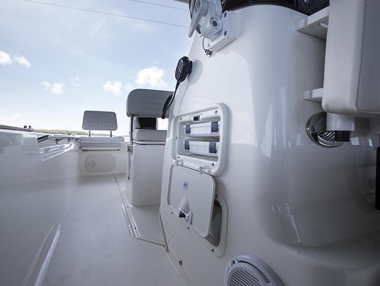 Boston Whaler 170 Montauk