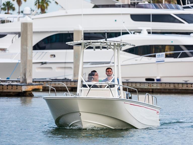 Boston Whaler 190 Montauk