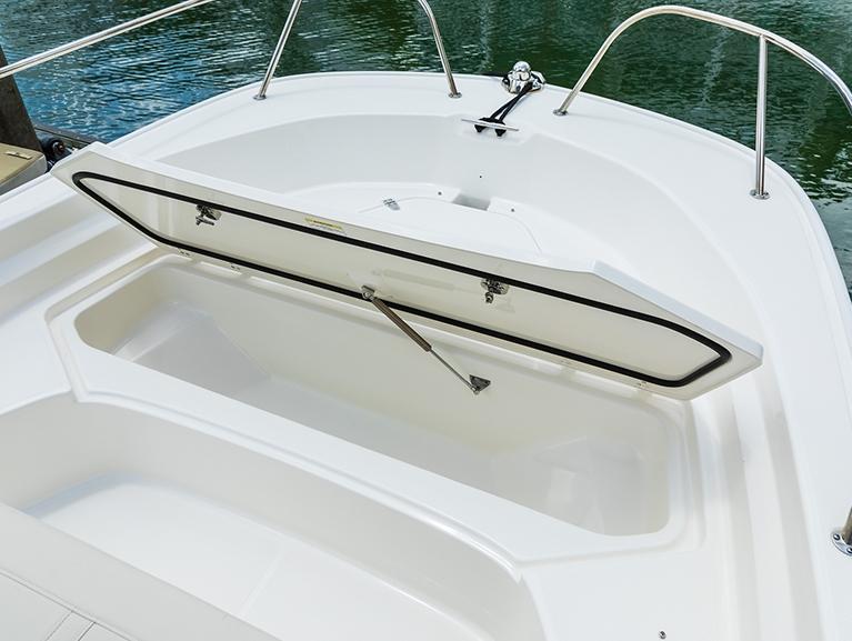 Boston Whaler 190 Montauk