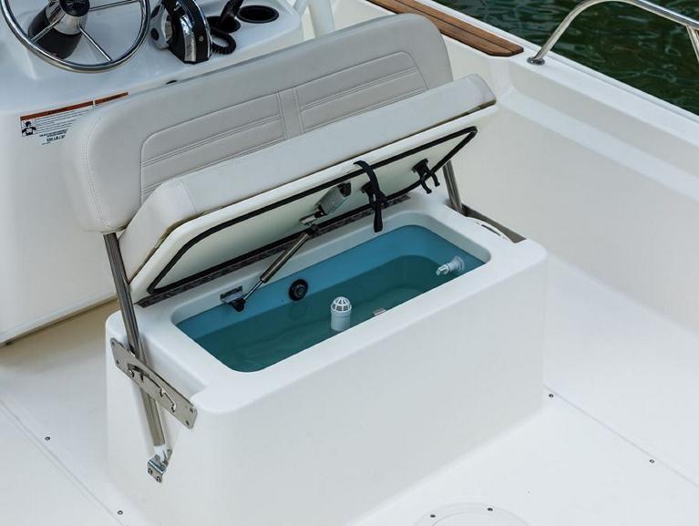 Boston Whaler 190 Montauk