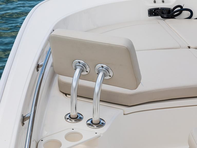 Boston Whaler 210 Montauk