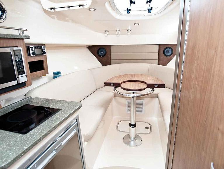 Boston Whaler 285 Conquest