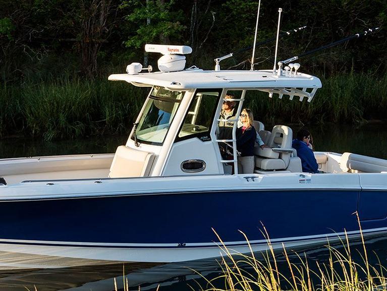 Boston Whaler 330 Outrage