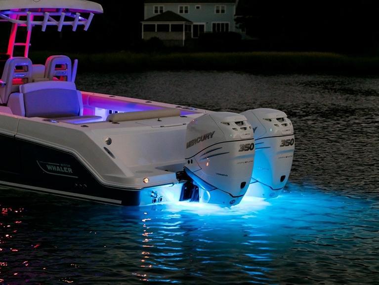 Boston Whaler 330 Outrage
