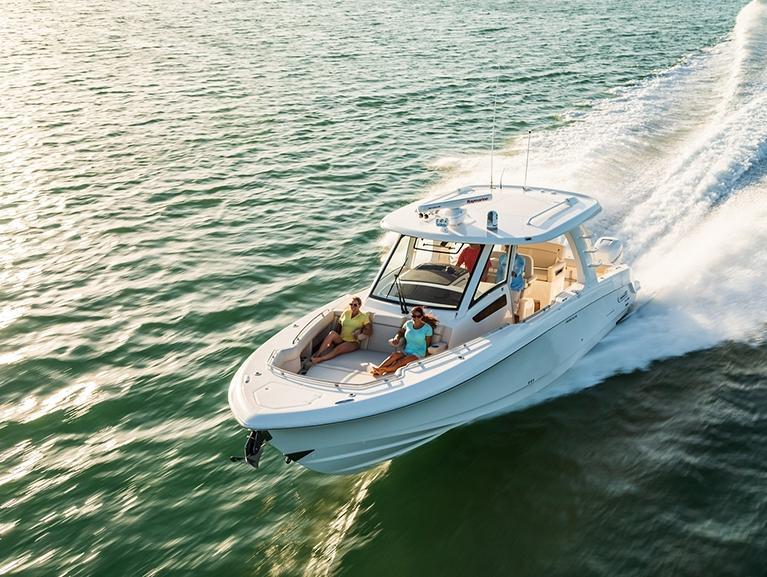 Boston Whaler 350 Realm