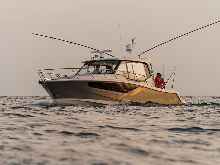 Boston Whaler 405 Conquest