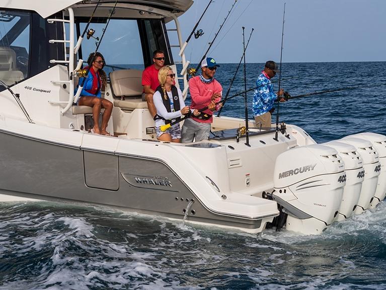Boston Whaler 405 Conquest