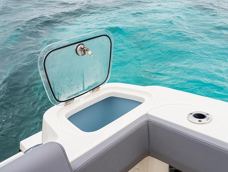 Boston Whaler 420 Outrage