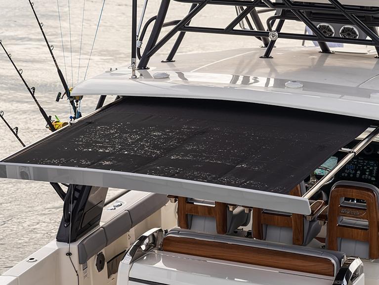 Boston Whaler 420 Outrage