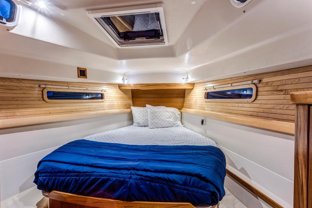 Catalina 426