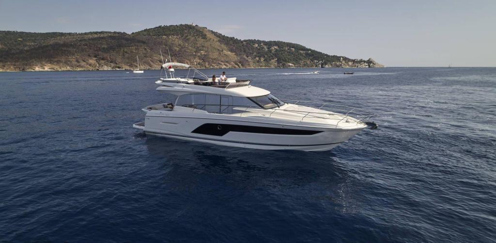 Prestige 590