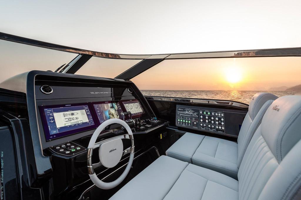 Riva 76' Bahamas Super